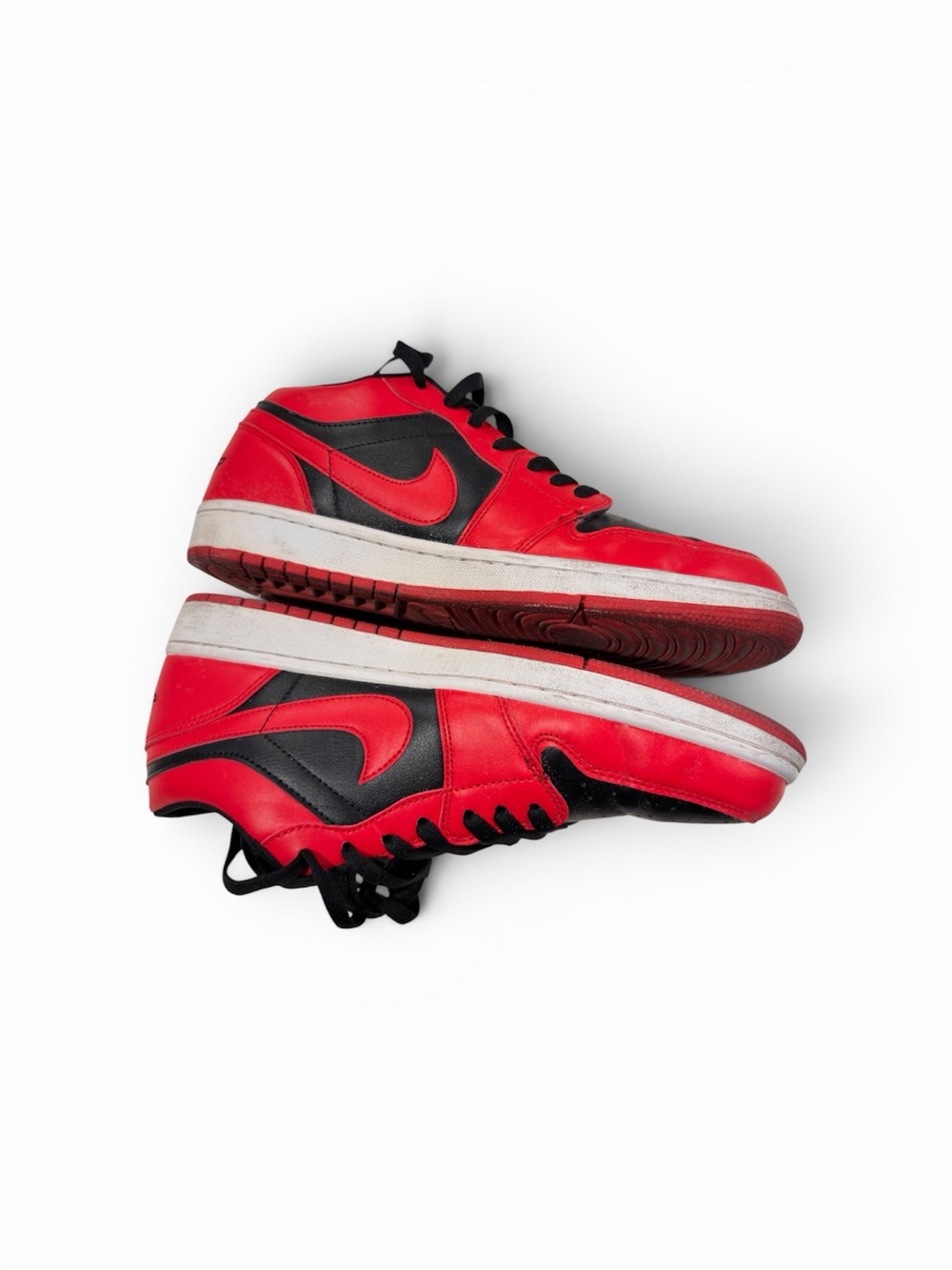 Jordan 1 Lows OG Red/Black 10M